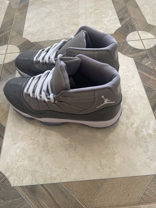 Jordan 11 marimea 43