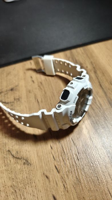 Casio G-SHOCK GA-110GW Часы касио джишок