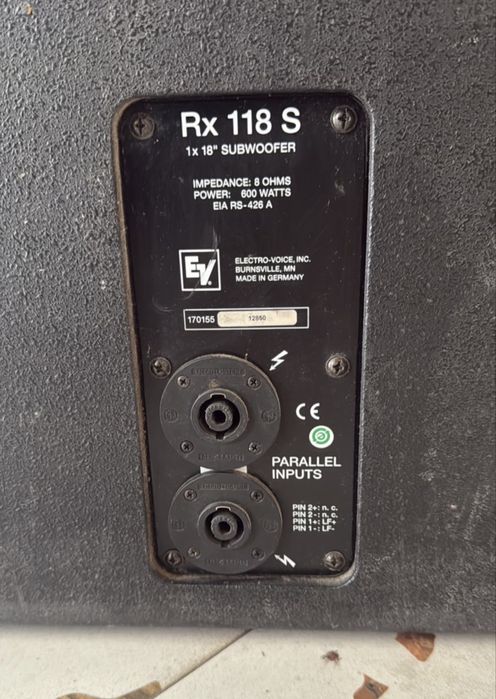 Продается два сабвуфера Electro Voice RX 118 S original в отличном сос