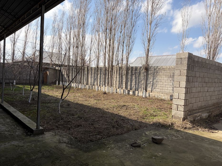 Sirdaryo shahar Shirin MFY da uy sotiladi