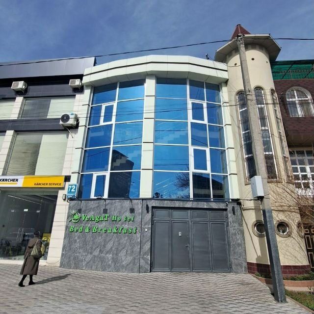 Аренда участка 10 ком 3х этажный готовый хостел