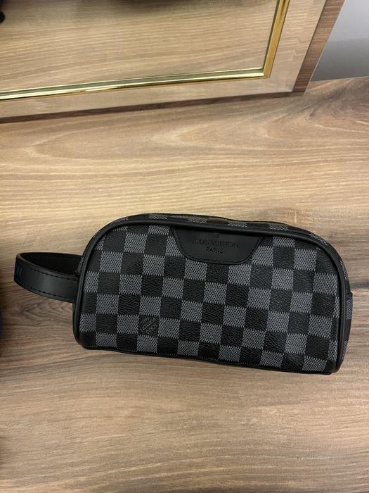 Louis Vuitton чанта