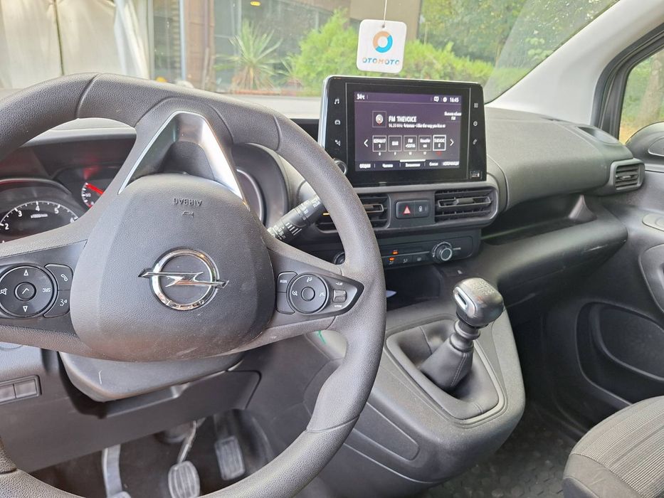 Мини ван MAXI до 7 места под наем, rent a van 7seats,