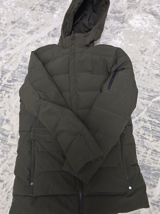 Продам куртку зимнию