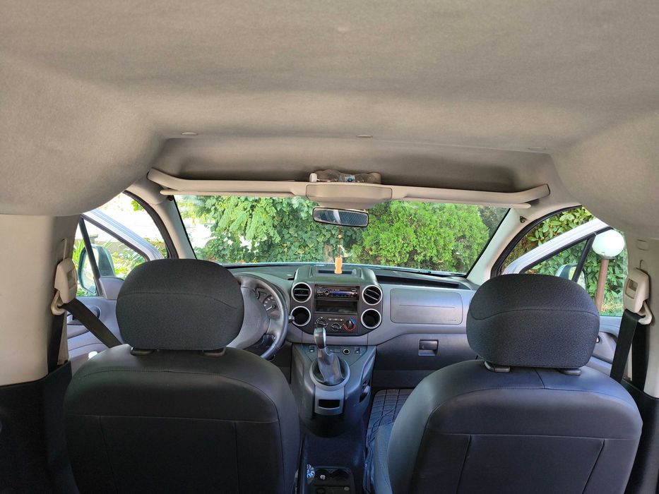 Пежо партнер 2010 г.