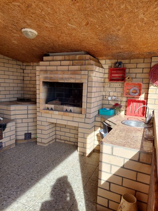 Сдам посуточно коттедж