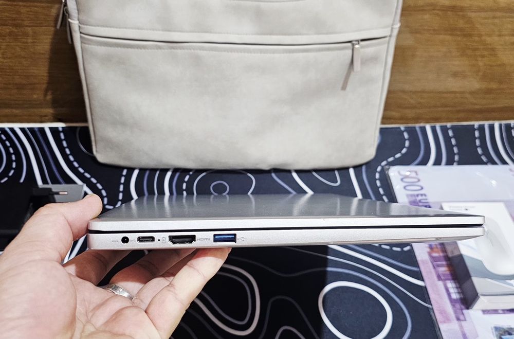 Acer Lite 15 UltraBook 2025!