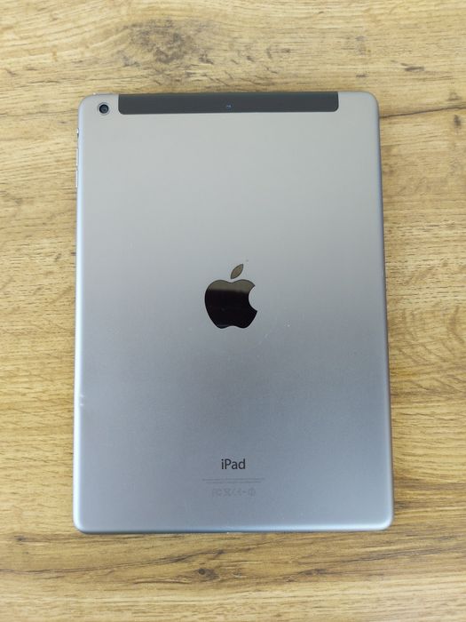 iPad Air în stare bună