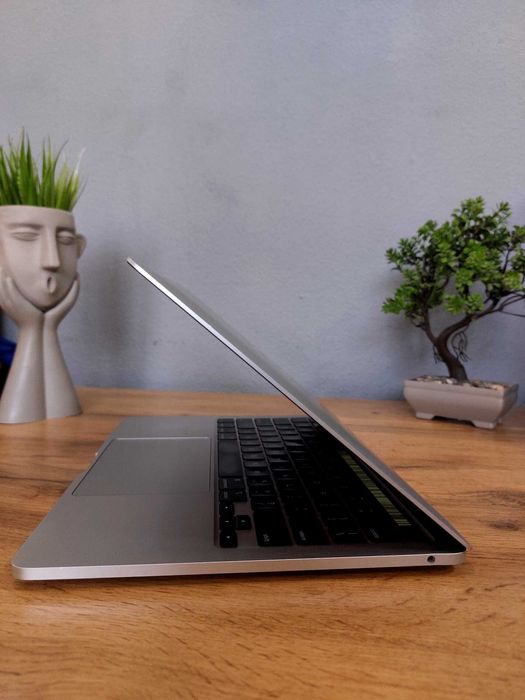 Macbook Pro 13" 2020