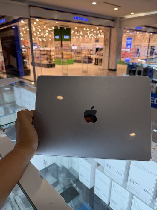 Мак бук М2 512 идеал macbook
