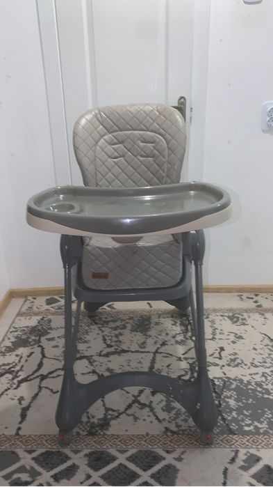 Детский столик для кормления продается в хорошем состояний