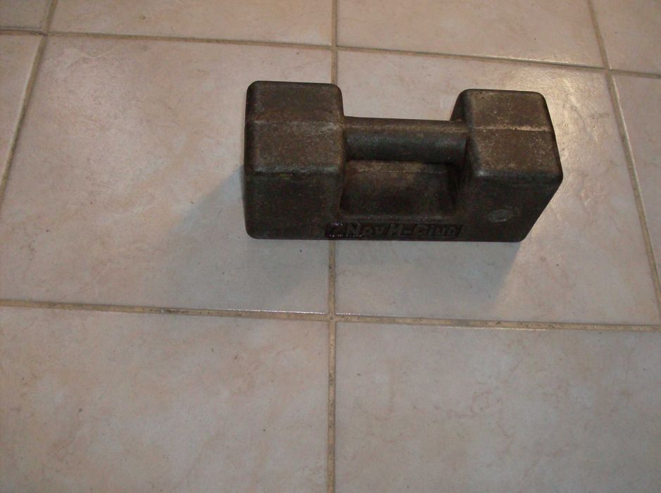 greutati etalon 20 kg(273lei+TVA/buc.).