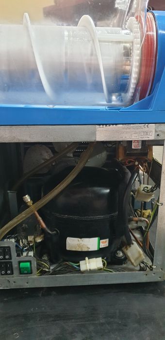 Srevice reparații aparate suc Granita (suc cu fulgii de ghiață)