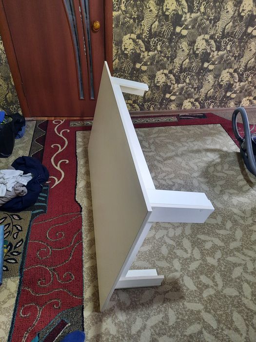 Стол \ орындық \ как новый