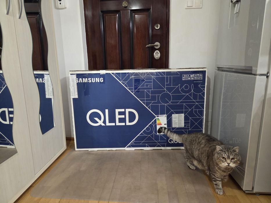 Samsung QLED 4K, 125 cm, pentru piese