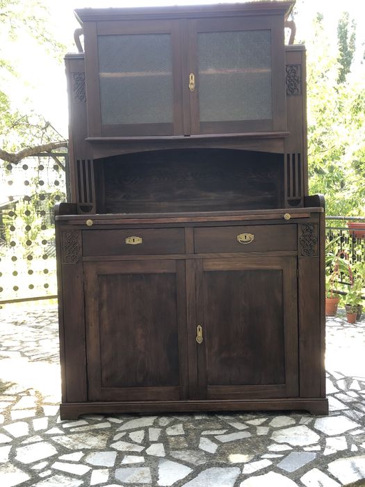 Антикварен , ретро , винтидж бюфет шкаф
