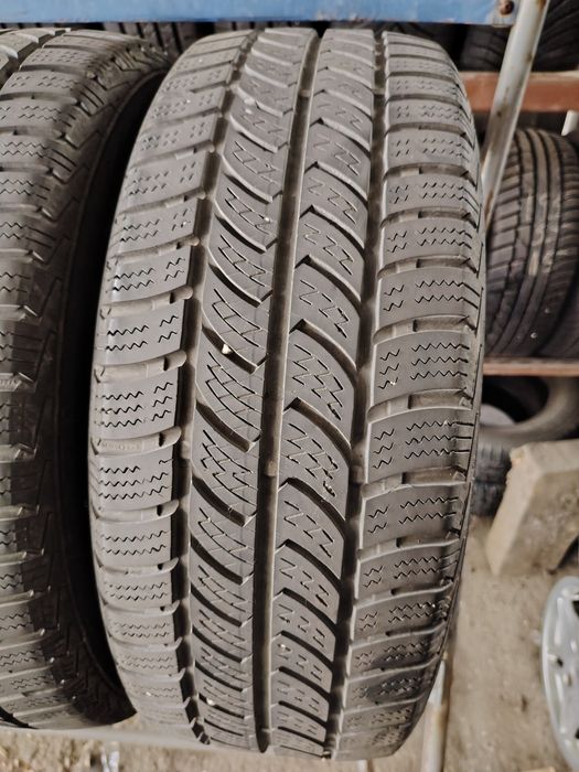 225/55 R17 C Continental VancoWinter M+S DOT 4823