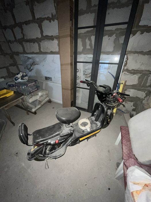 Электроскутер ск8