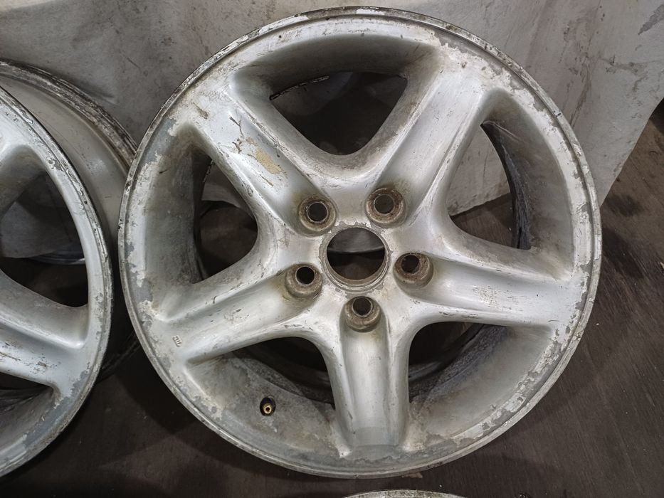 Диски r16 5x114.3 на Lexus