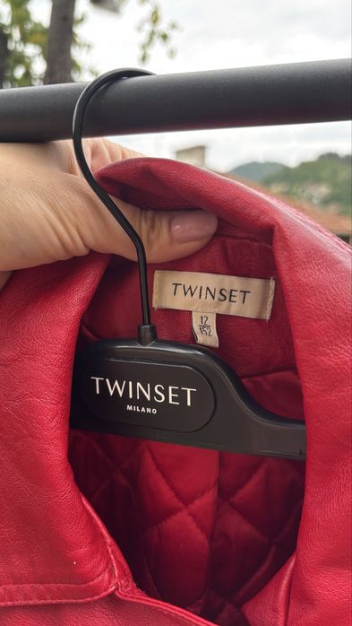 Детско яке Twinset и спортно долнище Michael Kors
