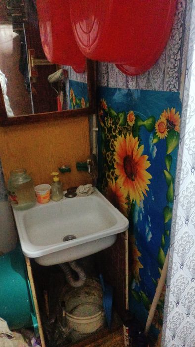 Сдам комнату в общежитии район 2 гор больницы