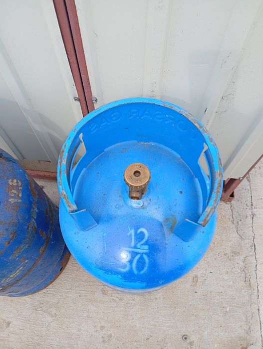 rastel 4 butelii  mari centrala gaz