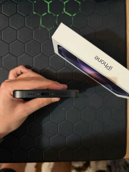 iPhone 17e – NOU/IMPECABIL