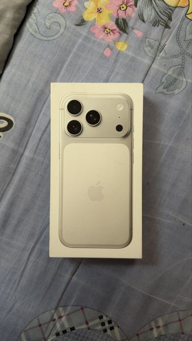 СРОЧНО, Iphone 17 pro, 256 GB, eSim