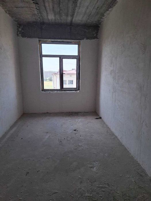 Ёнма-ён жойлашган 2 та квартира тезда сотилади (70 м2 ва 80 м2)