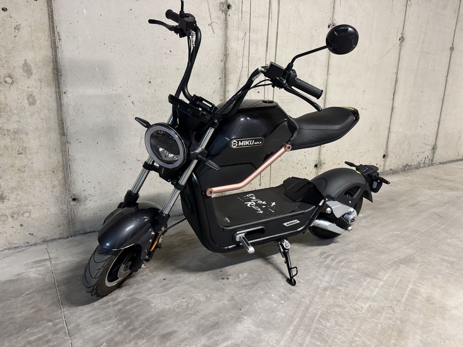 Електрически мотопед Miku Max