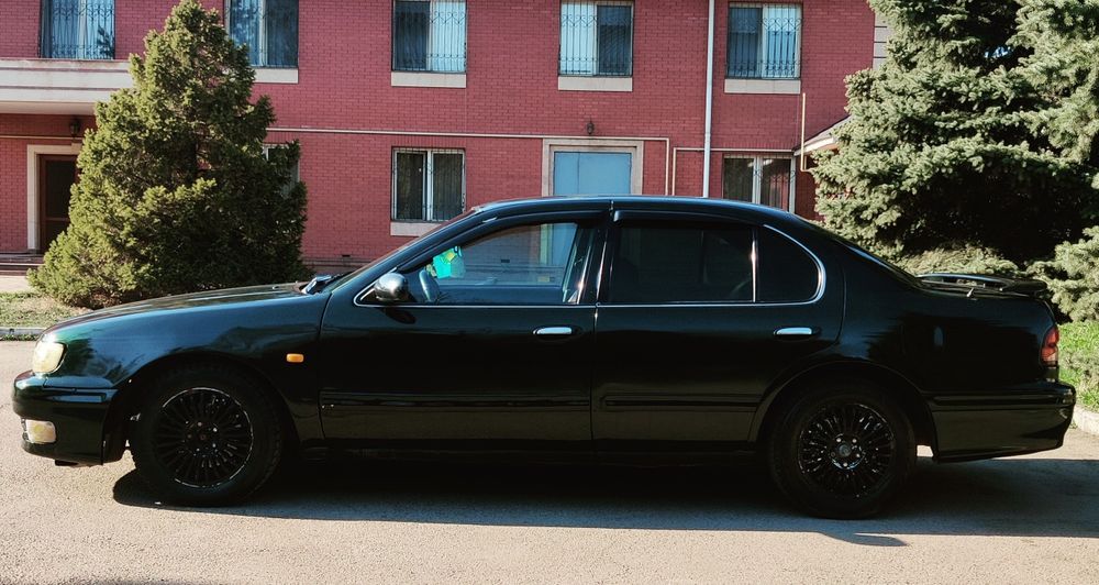 Авто в рассрочку Nissan Maxima