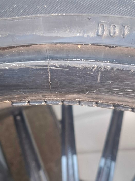 Джанти 22 цола 22x11.5J ET38 с гуми Continental 335/25 ZR22 – 4 броя
