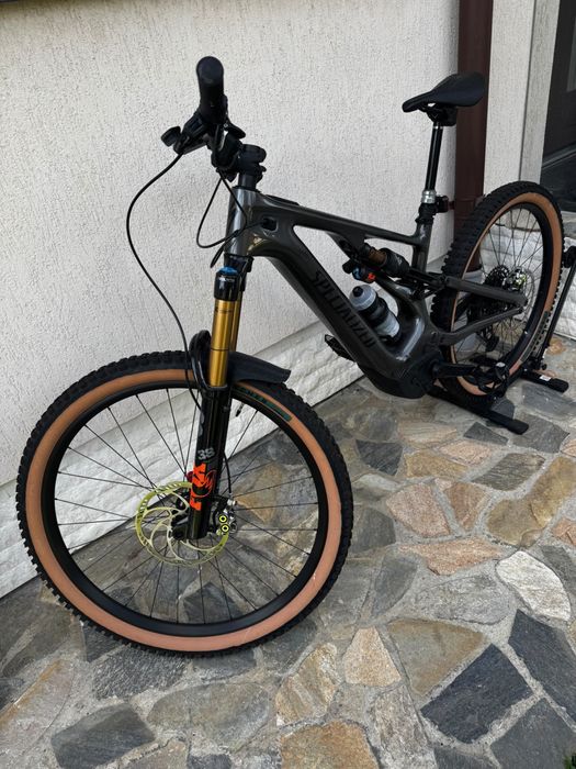 Doua biciclete la super pret Specialized turbo levo carbon!!!