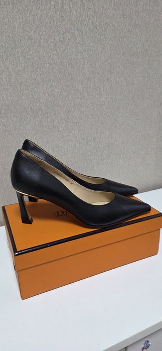 Продам Туфли чёрные