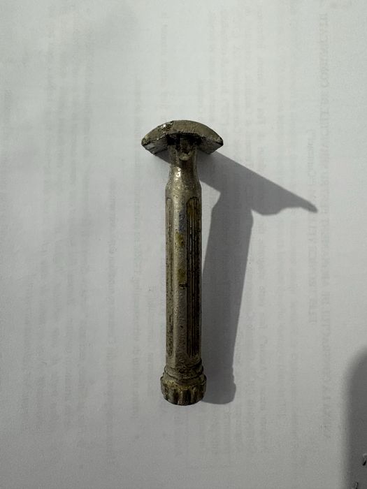 Aparat de Ras cu lama