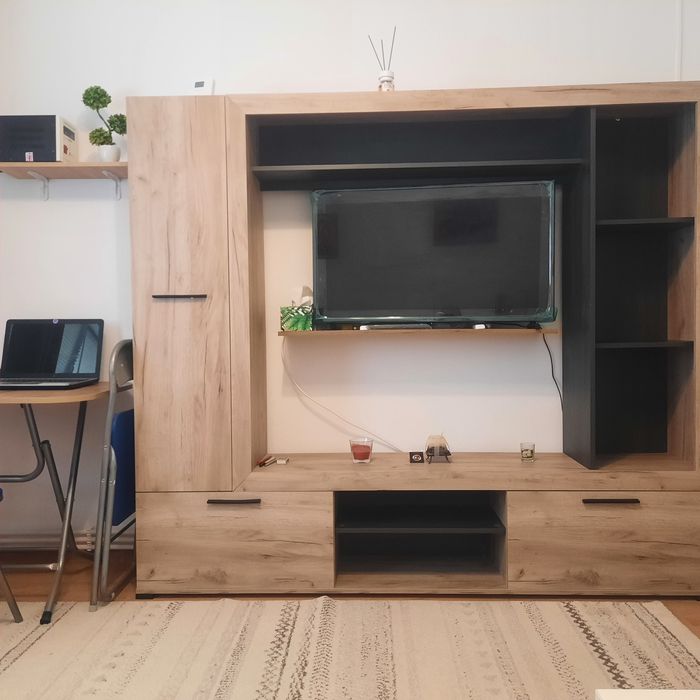 Închiriez garsonieră 1 camera