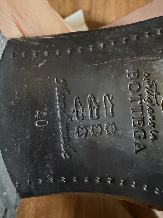 продам мужские туфли  BOTTEGA