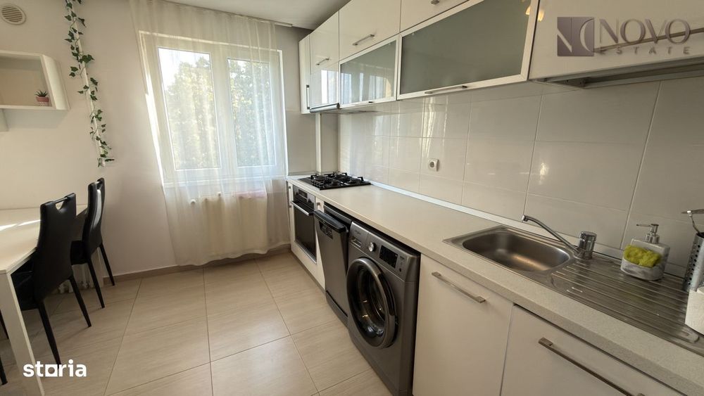 Apartament 3 Camere devomandat | Loc de parcare |Metrou  1 Decembrie 1