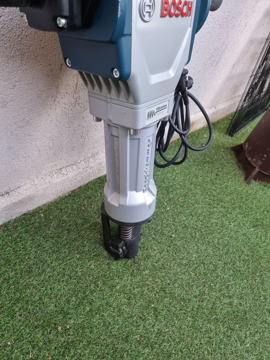 Demolator bosch gsh 27 vc