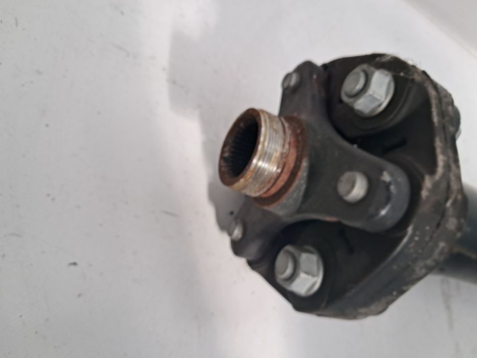 Карданен вал Bmw 5 G30 G31