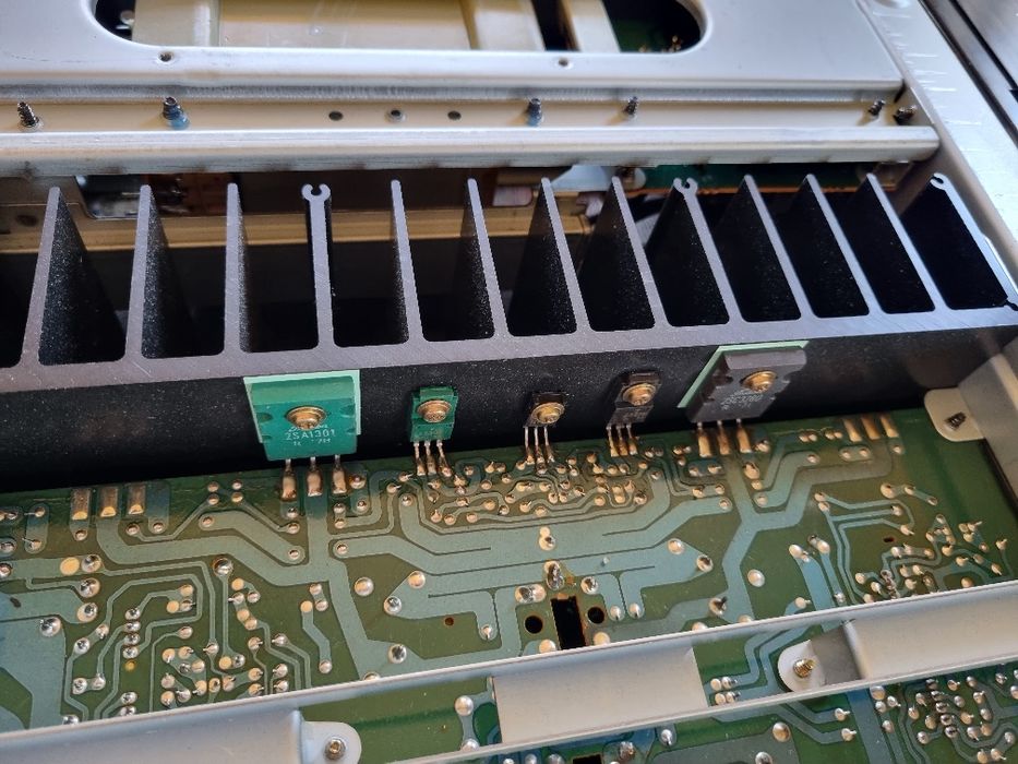 Set Finali Toshiba 2SA1301, 2SC3280,prefinali, radiatoare.