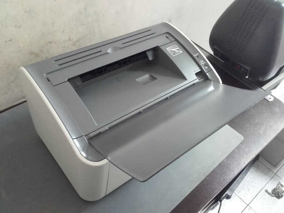 Отличен !!! Лазерен принтер Canon LBP 2900