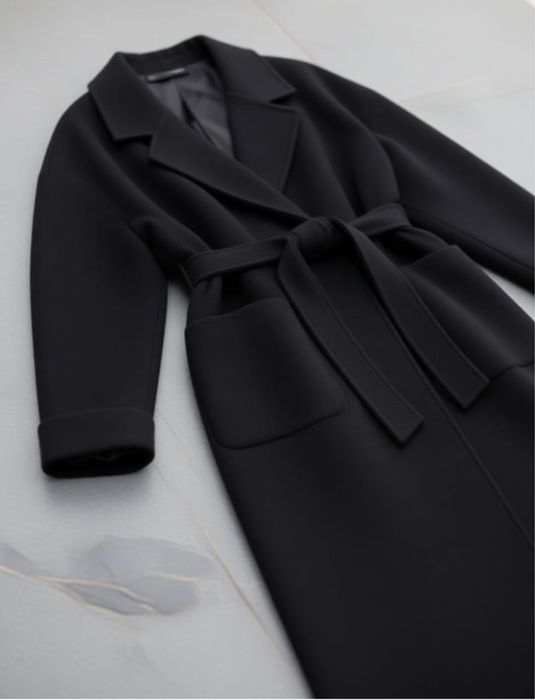 Продаю Пальто новая