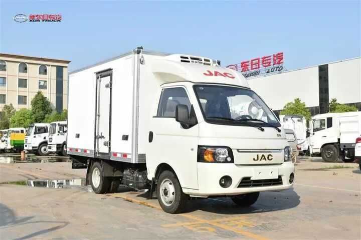 Jac x 200 yuk moshinasi sotiladi.