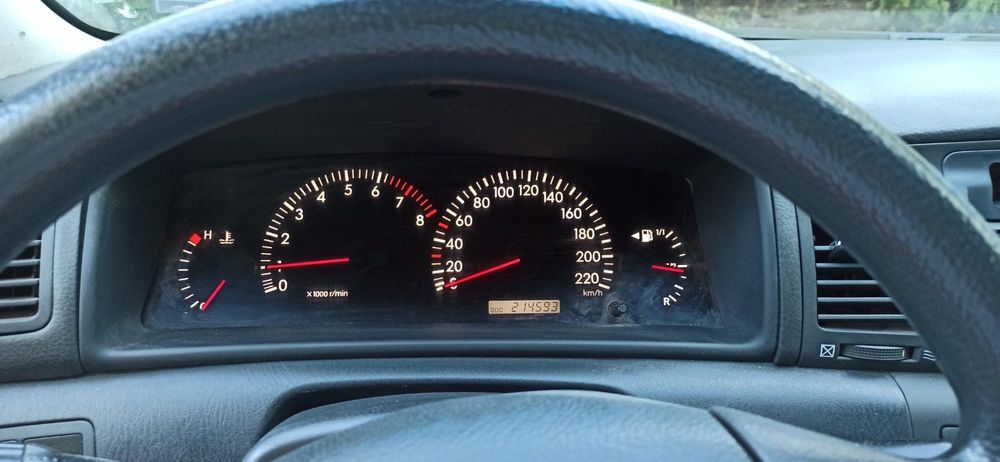 Toyota Corolla 2003 внос от Швейцария , Единствен собственик