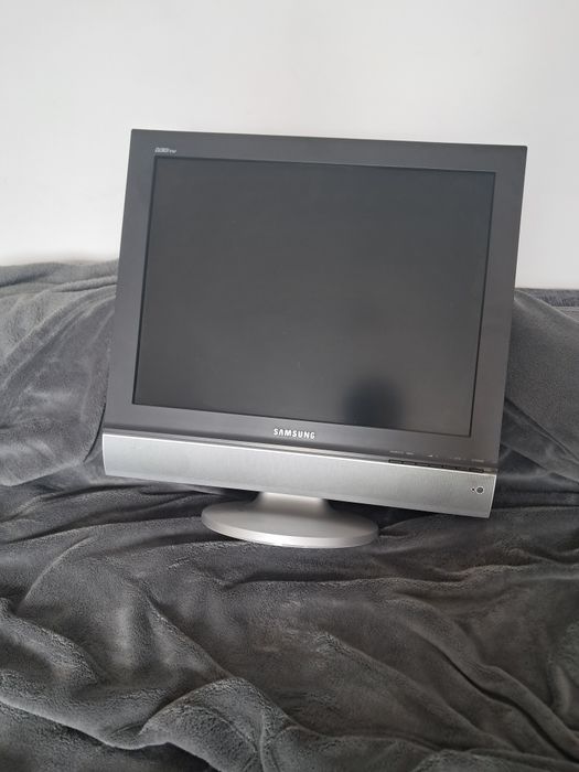 Монитор -    20€