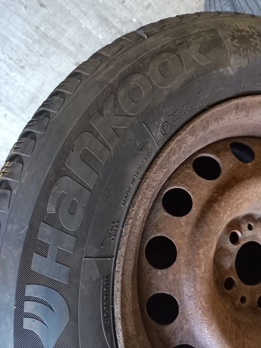 Anvelope MS iarna 215 65 15 hankook 2022 8mm