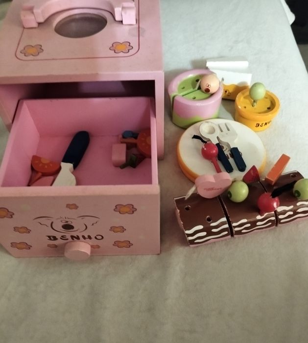 Детская развивающая игрушка