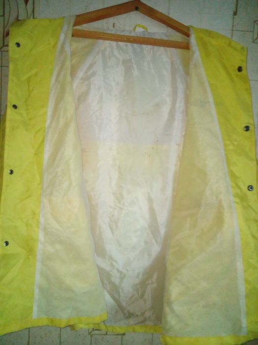 Дождевик-куртка б/у