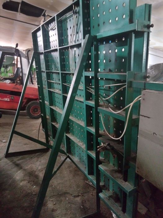 пневматична вертикална преса-ITALY,